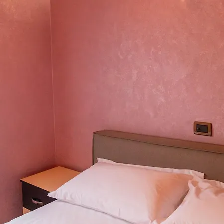 Guest house Angoni 3*