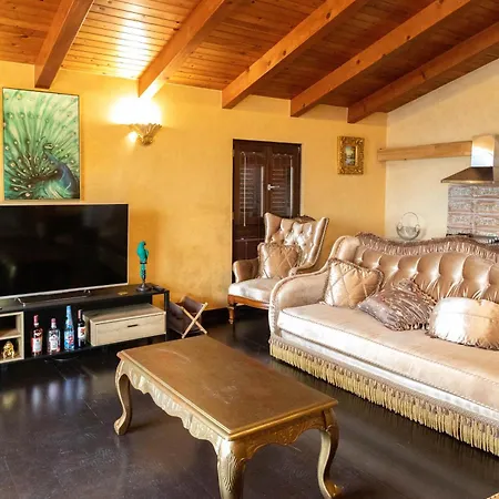 Guest house Angoni 3*