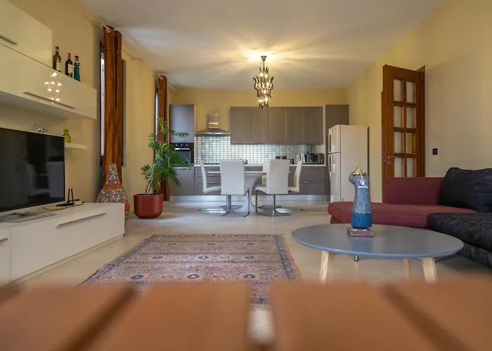 Angoni 3* ドゥラス