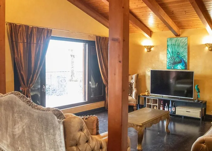 ゲストハウス Angoni 3*