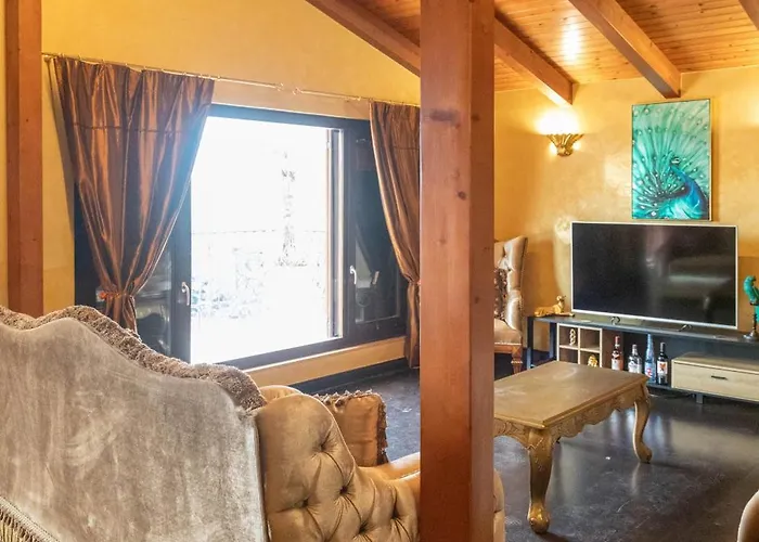 ゲストハウス Angoni 3*